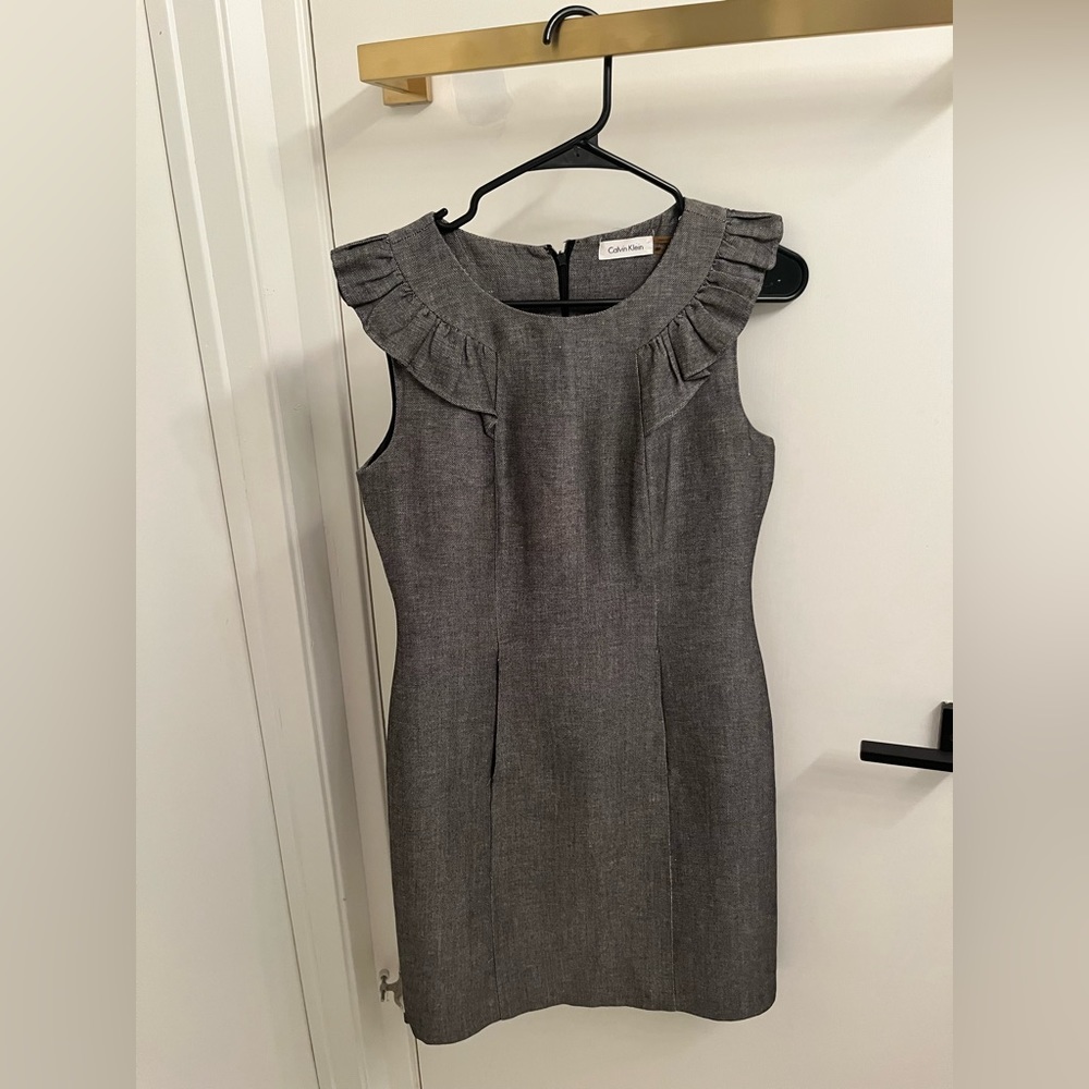 Gray Calvin Klein dress. Size 4 petite